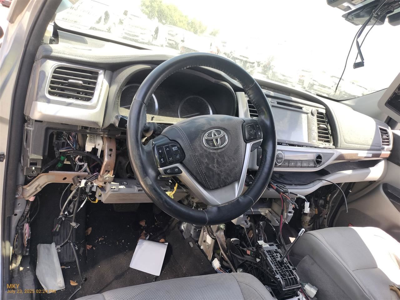 RIGHT HATCHBACK STRUT OEM 2016 TOYOTA HIGHLANDR - Image 3