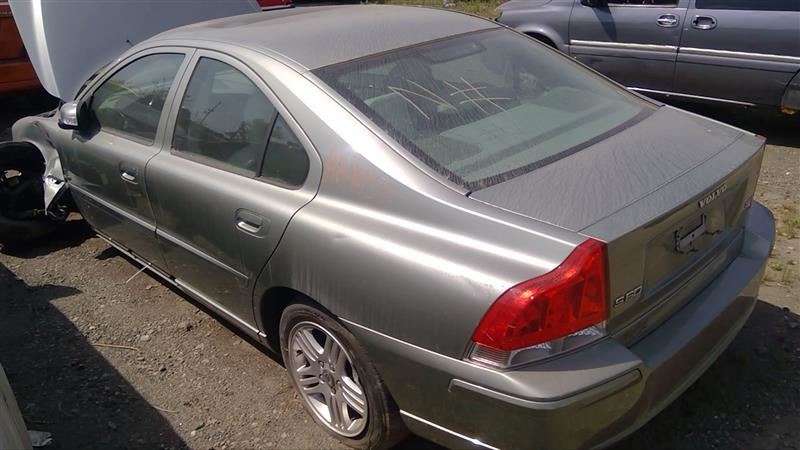 2007 VOLVO S60