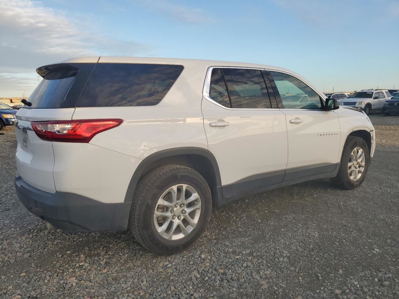 TRAVERSE 2018 Engine Wire Harness 7834684 - Image 4