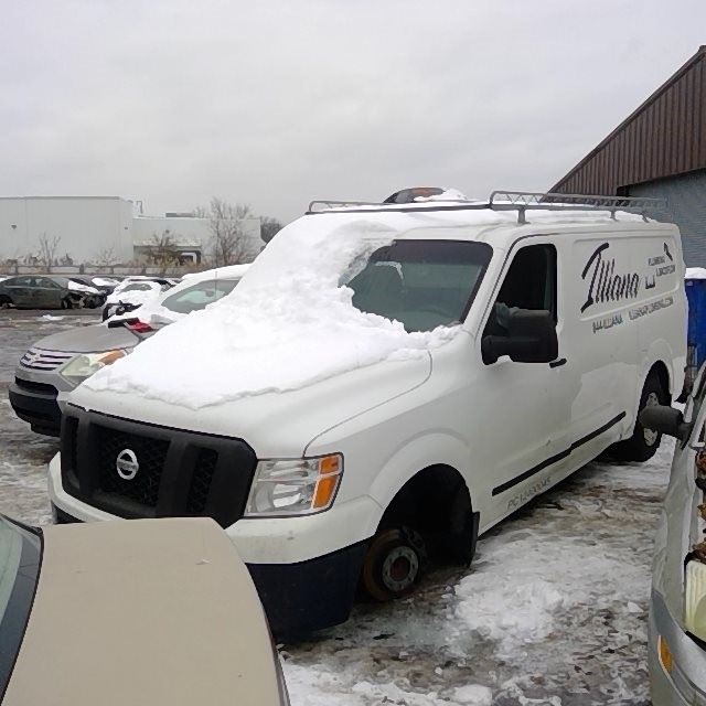 2015 NISSAN Nv