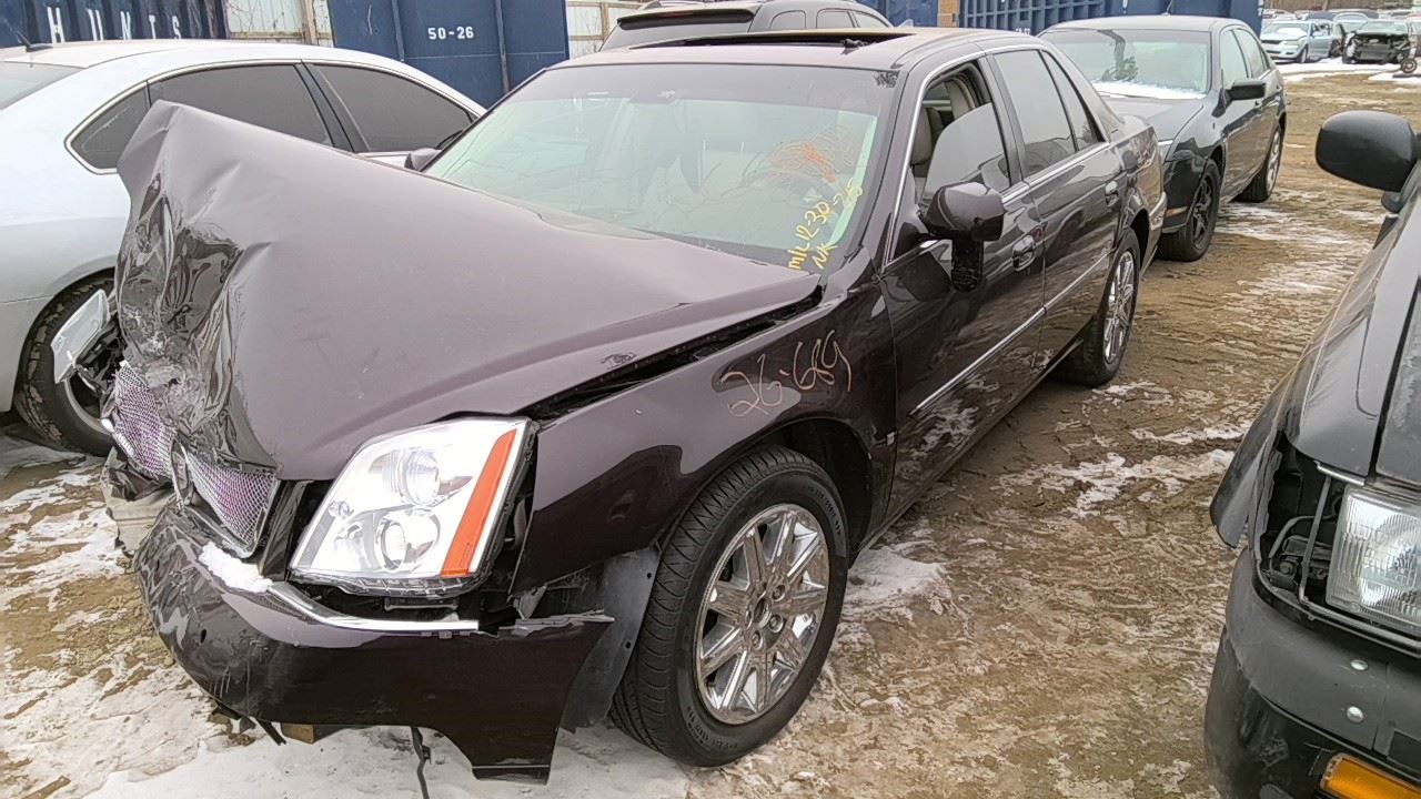 2009 CADILLAC Dts