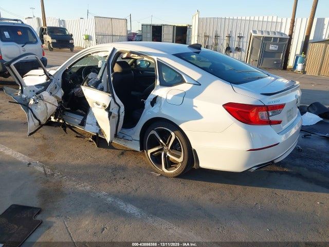 RIGHT BLK REAR HEADREST OEM 2021 HONDA ACCORD 82140TVAL02ZA - Image 4