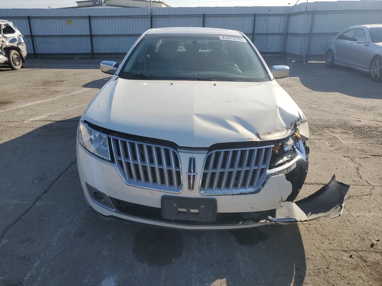 WHT DECKLID TAILGATE OEM 10-12 LINCOLN MKZ - Image 5