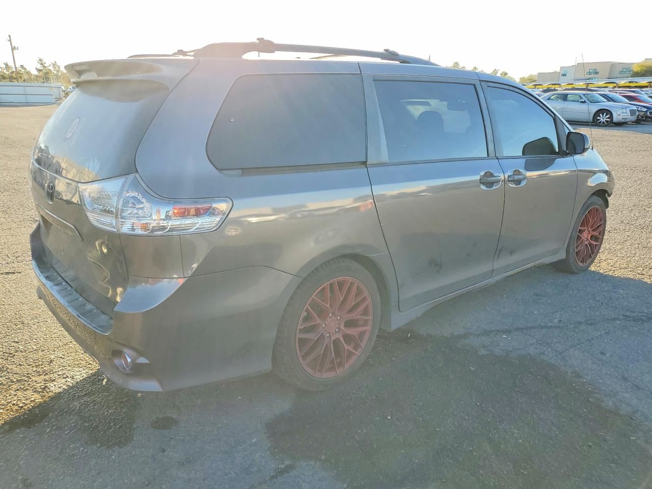 SIENNA    2011 Fuel Vapor Canister 10842374 - Image 4