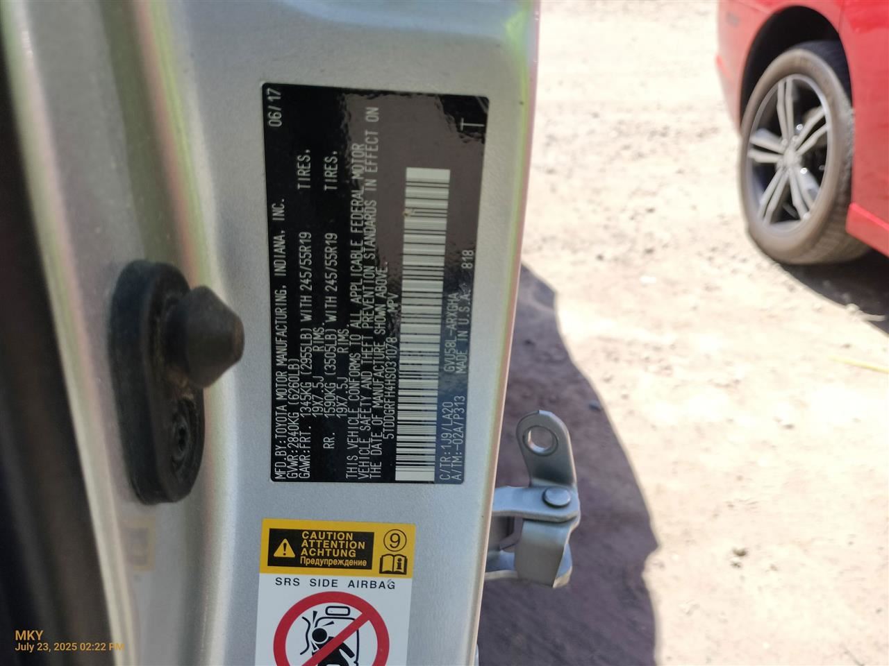 HIGHLANDR 2023 Wiper Arm               10813273 - Image 1