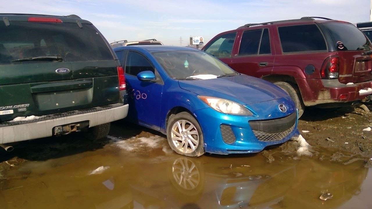 2012 MAZDA Mazda3