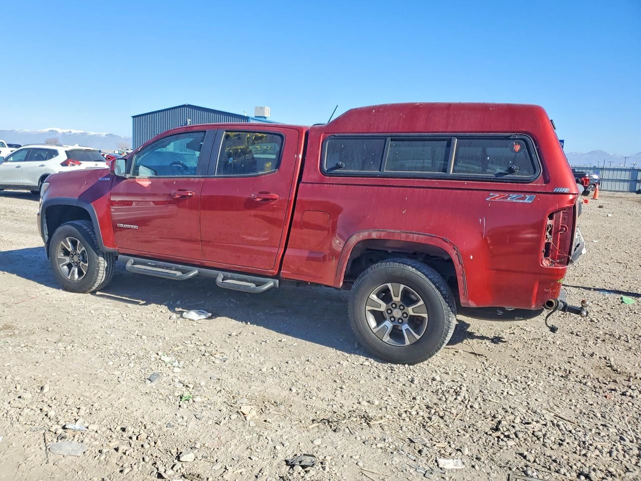RIGHT BLK REAR HEADREST OEM 2019 CHEVROLET COLORADO 84011245 - Image 3