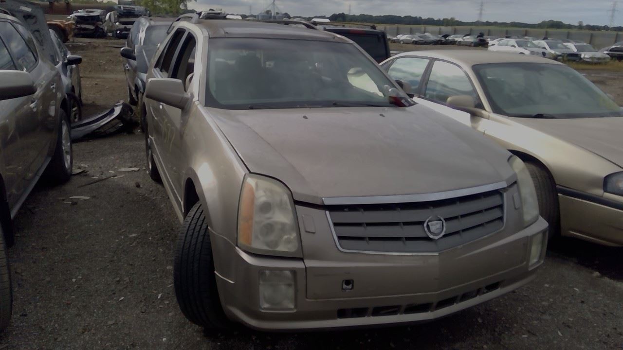 2004 CADILLAC Srx
