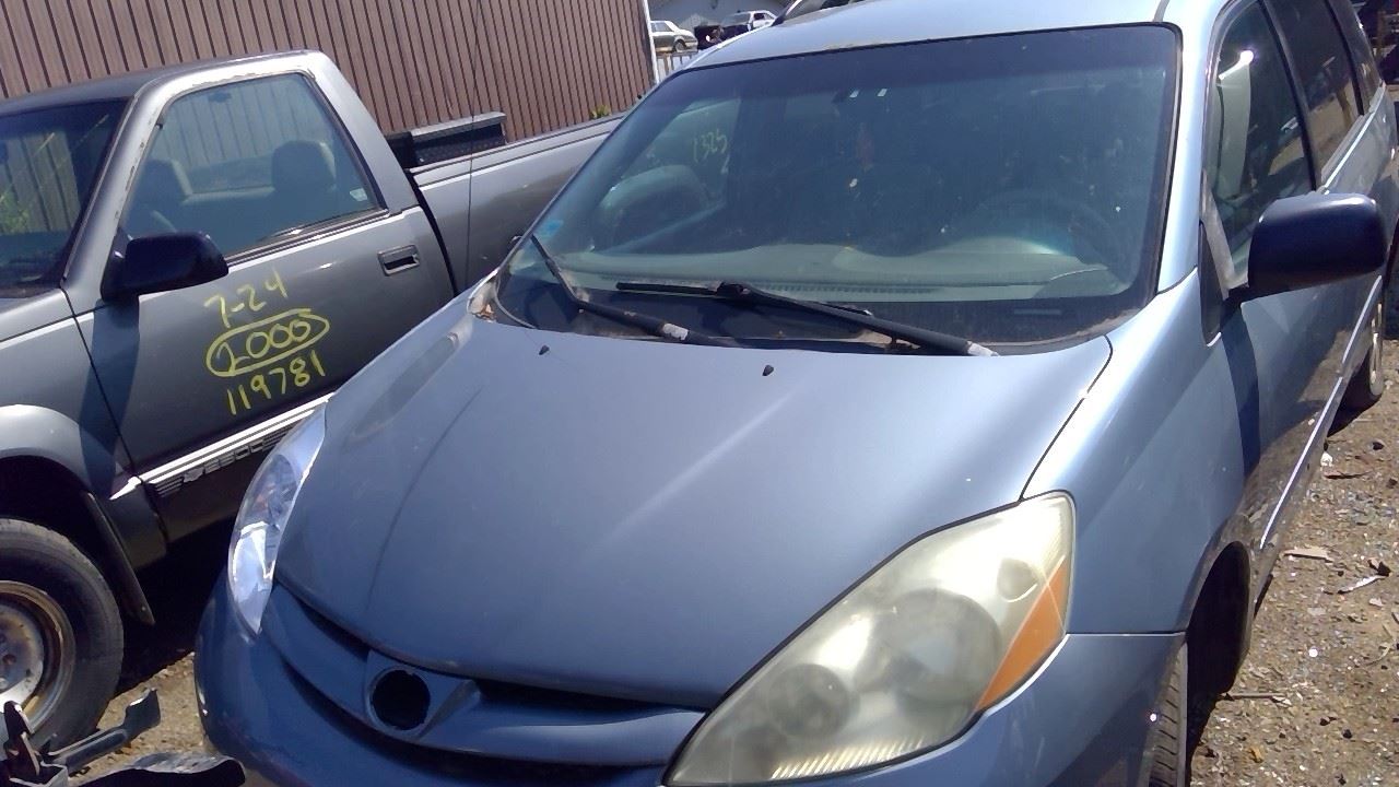 2006 TOYOTA Sienna