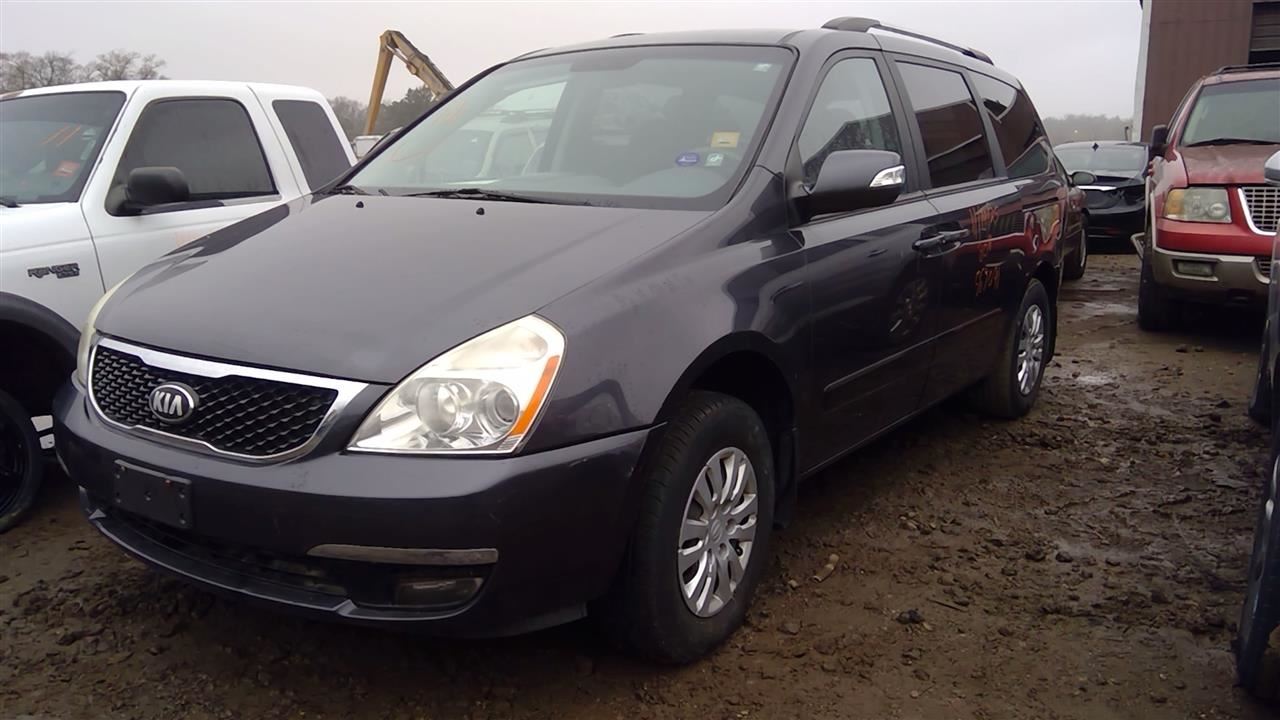 2014 KIA Sedona