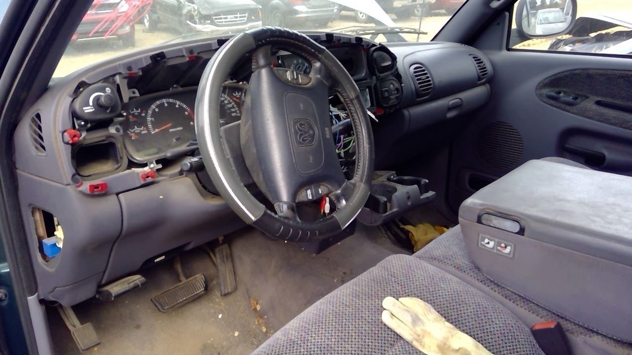 1998 DODGE Ram