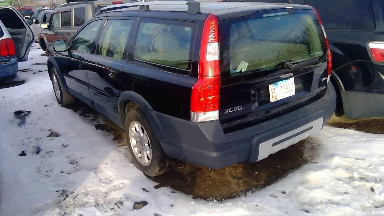 2007 VOLVO Xc70