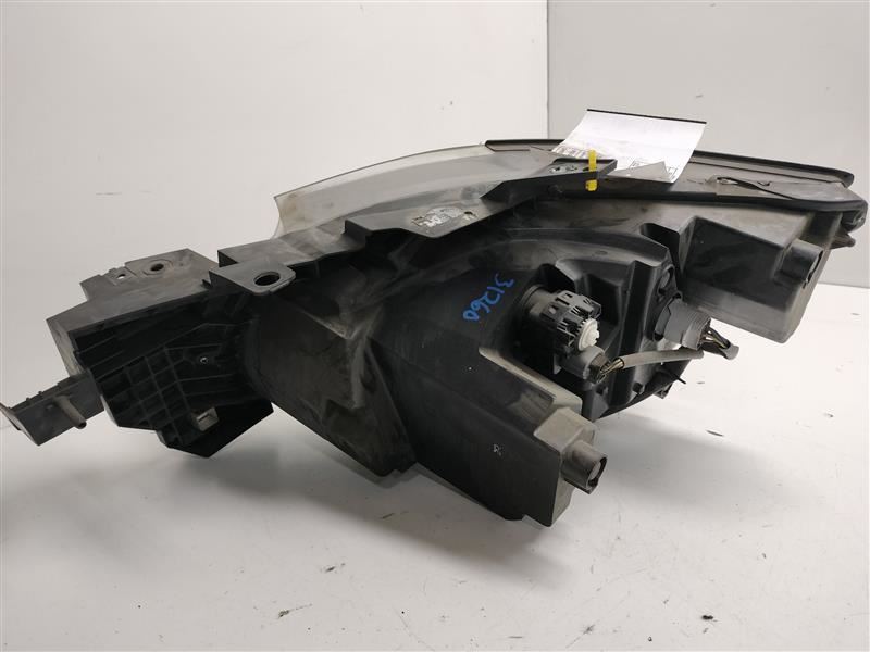 2016-2020   Mazda CX-9 Passenger Headlamp Assembly TM5551031B OEM.   - Image 2