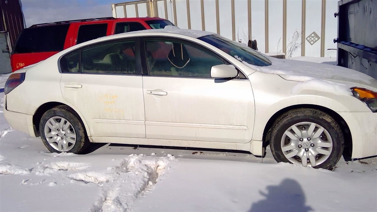 2009 NISSAN Altima