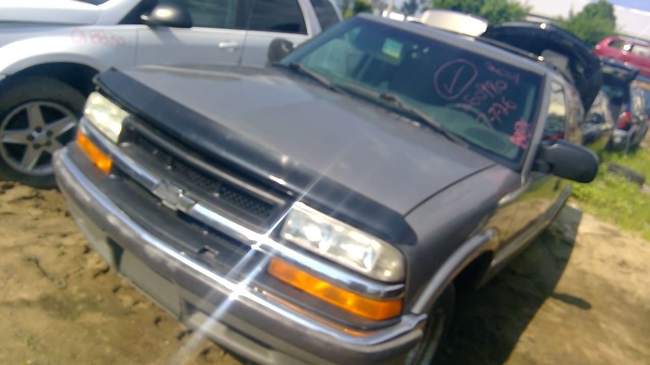 2001 CHEVROLET Blazer