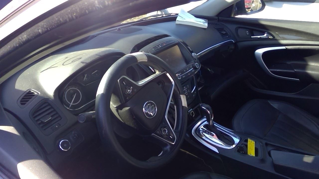 2017 BUICK Regal