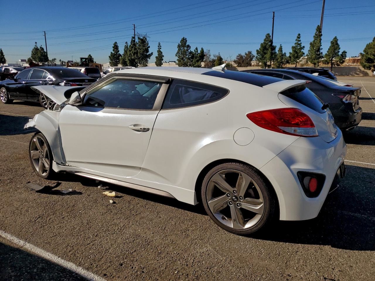 RIGHT BLK REAR HEADREST OEM 2014 HYUNDAI VELOSTER 897002V001TYG - Image 3