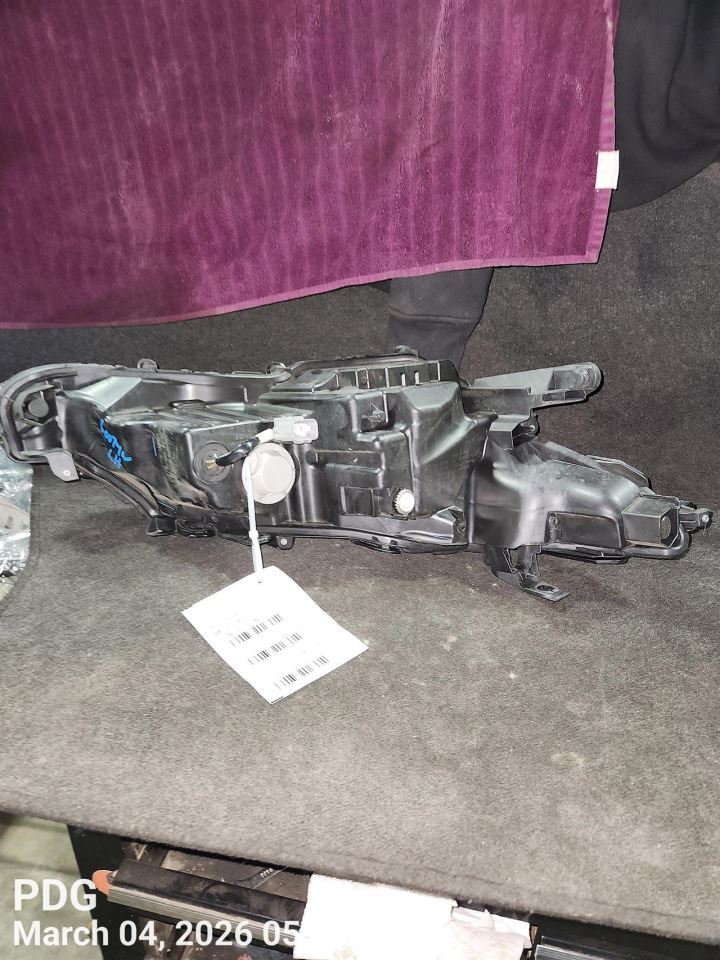 LEFT HEADLAMP ASSEMBLY OEM 18-24 TOYOTA CAMRY 1YR WRNTY - Image 4