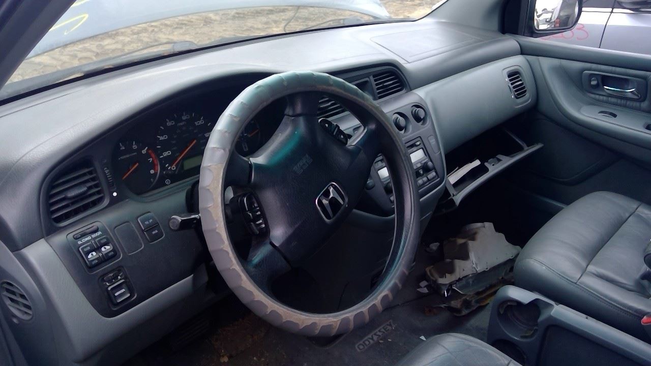 2004 HONDA Odyssey