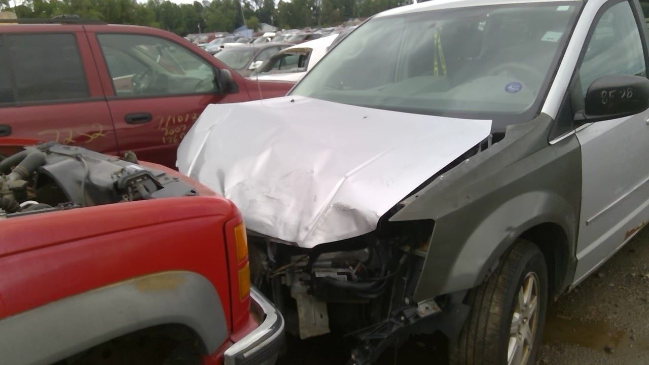 2010 CHRYSLER Town and Country