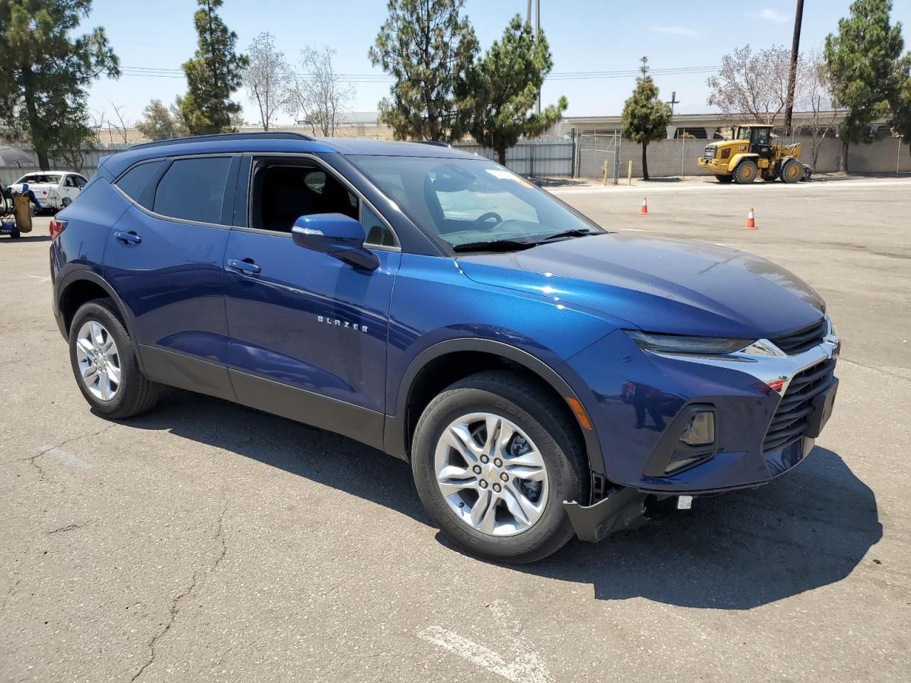 RIGHT FRONT WIPER ARM OEM 2021 CHEVROLET BLAZER 84335406 - Image 4