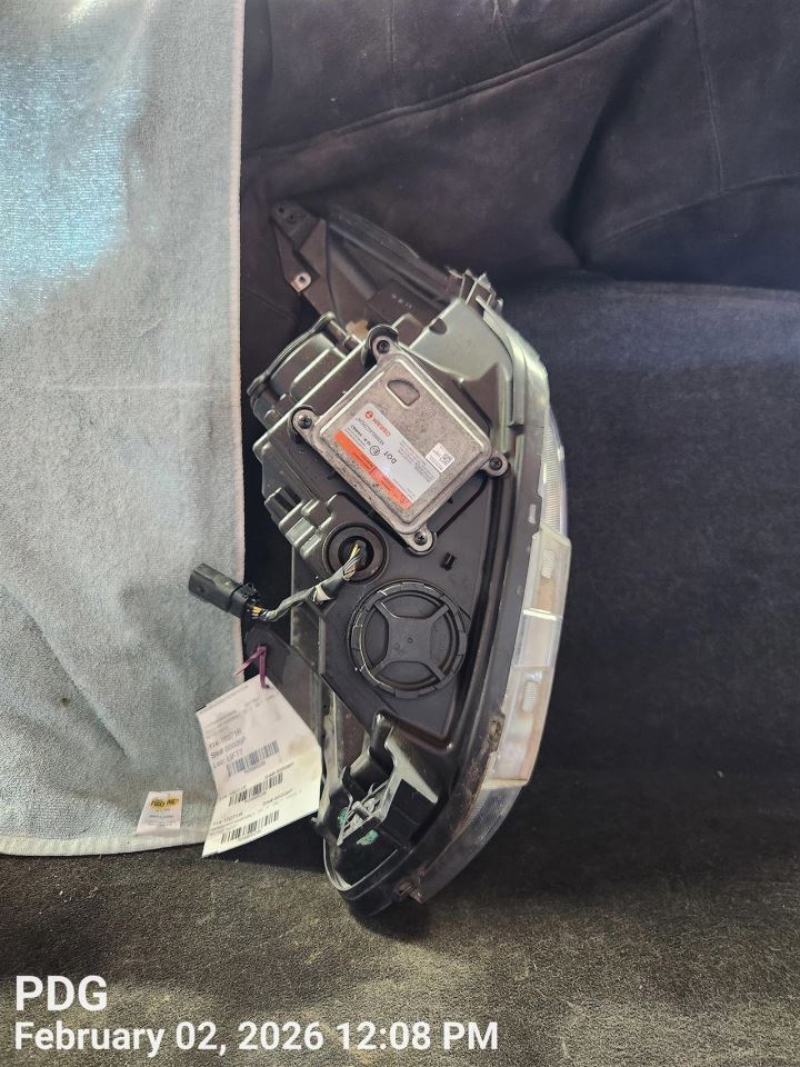 RIGHT HEADLAMP ASSEMBLY OEM 17-21 CHEVROLET BOLT 1YR WRNTY 42703227 - Image 2