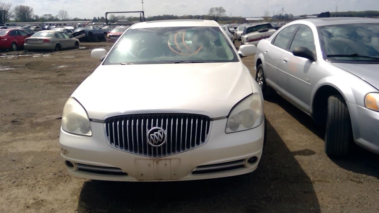 2010 BUICK Lucerne