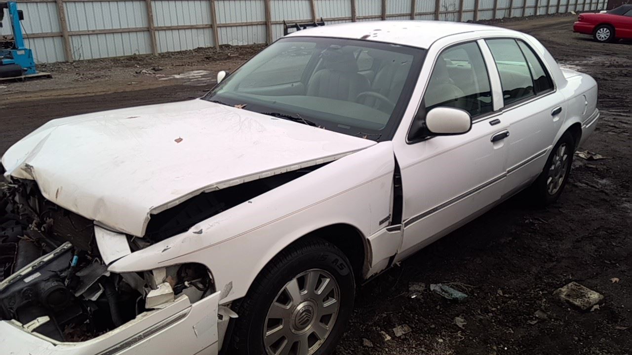 2004 MERCURY Grand Marquis