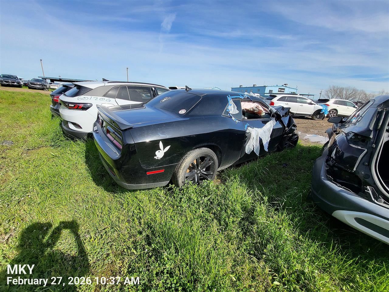 RIGHT BLK FRONT HEADREST OEM 2021 DODGE CHALLENGE 5XH61LA3AA - Image 3