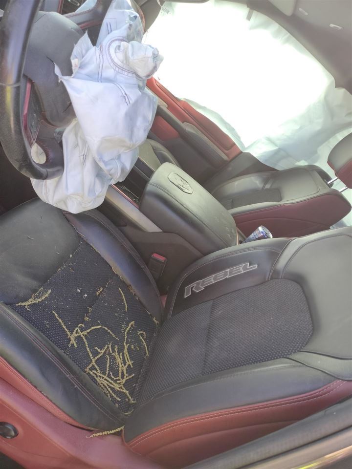 RIGHT FENDER FLARE/EXT OEM 2022 RAM1500 - Image 5