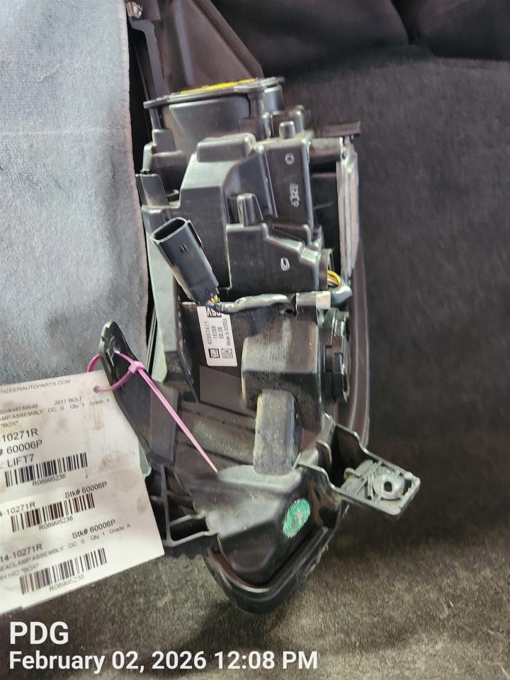 RIGHT HEADLAMP ASSEMBLY OEM 17-21 CHEVROLET BOLT 1YR WRNTY 42703227 - Image 3