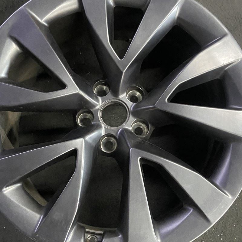 。。 Rear Tesla Model X Charcoal OEM Wheel 20” 2022-2024 Factory