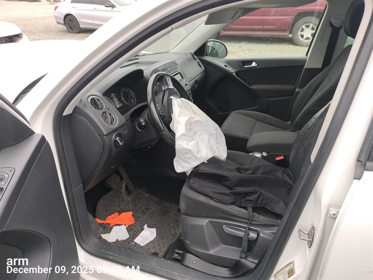 Radiator Core Support US Market Limited Fits 12-18 TIGUAN 8374714 - Image 2