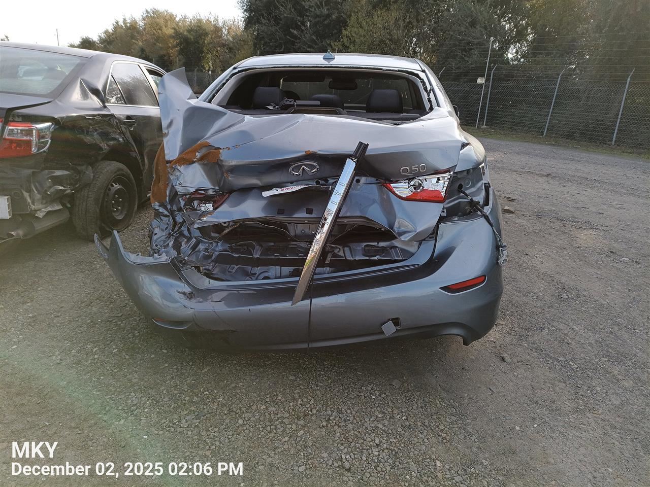 RIGHT FRONT SPINDLE KNUCKLE OEM 14-23 INFINITI Q50 400144GA0A - Image 2