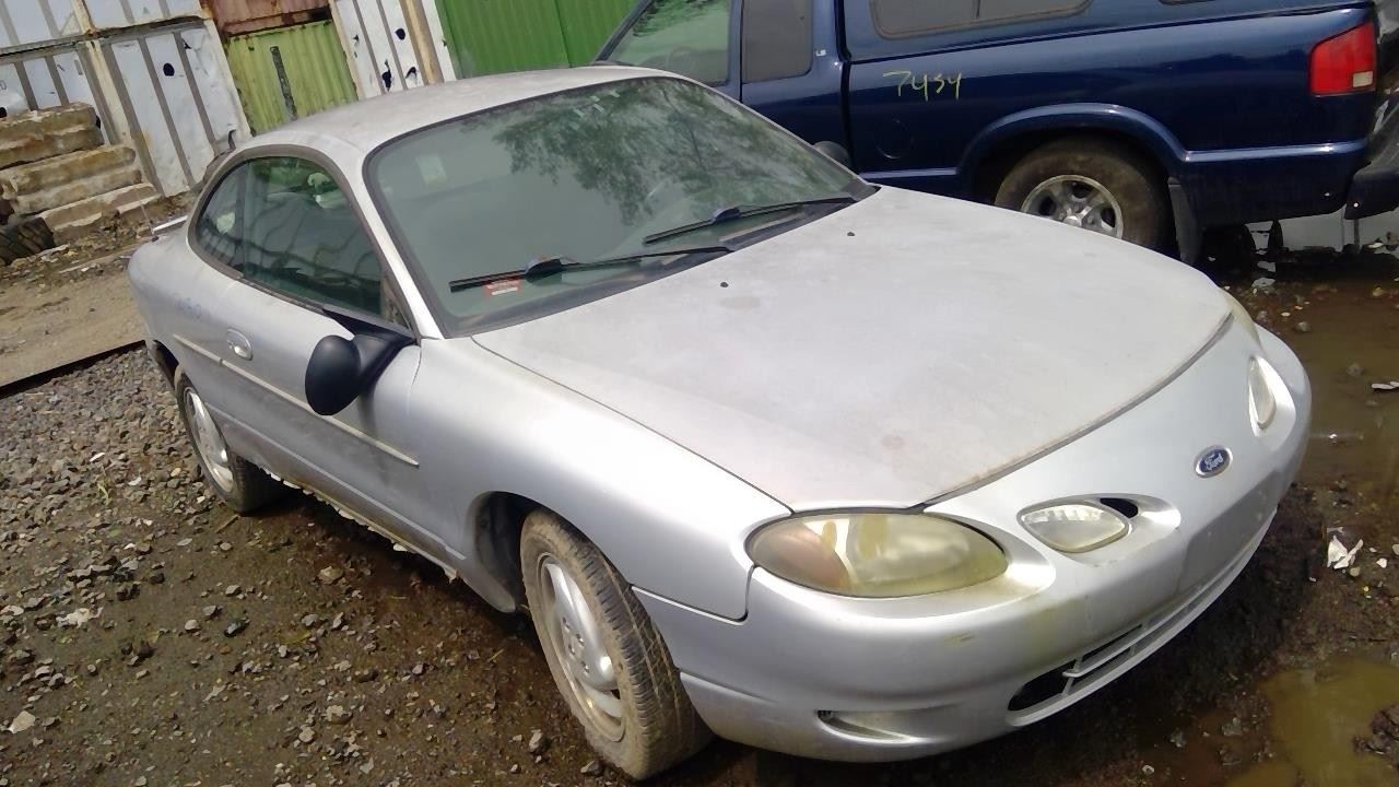 1999 FORD Zx2