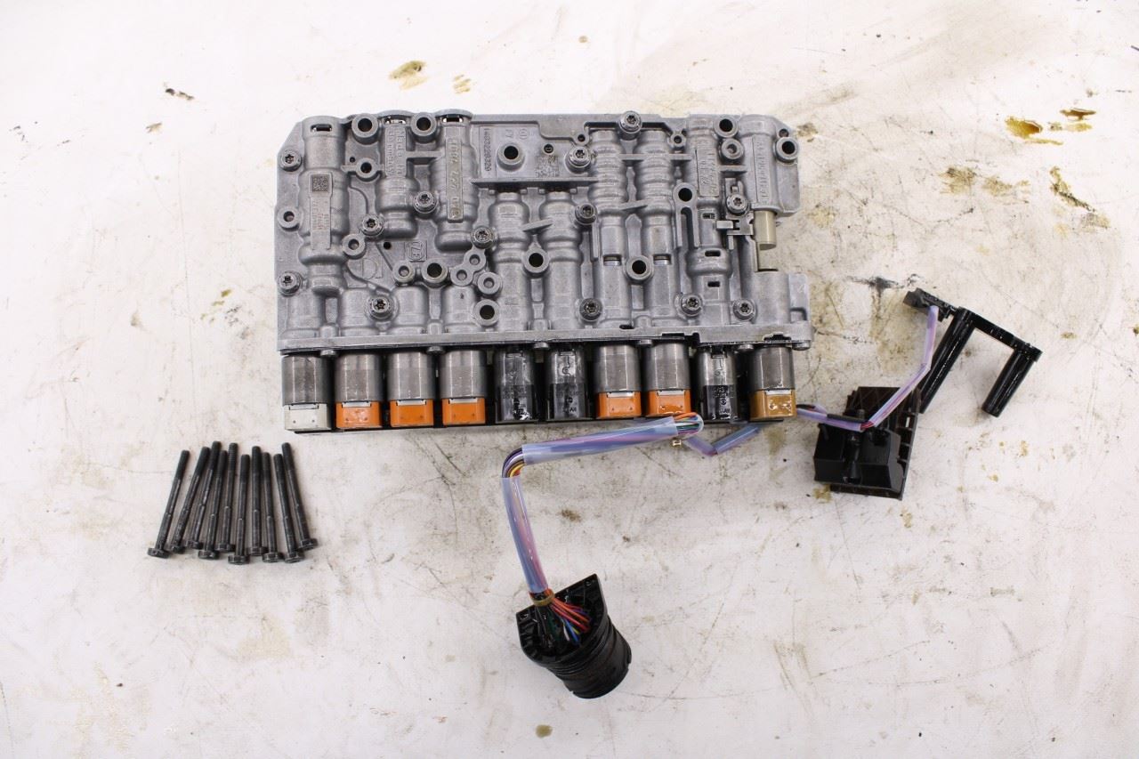 2015 Acura TLX Tech 3.5L 9-Speed Auto Transmission Valve Body 062015J4A53 OEM