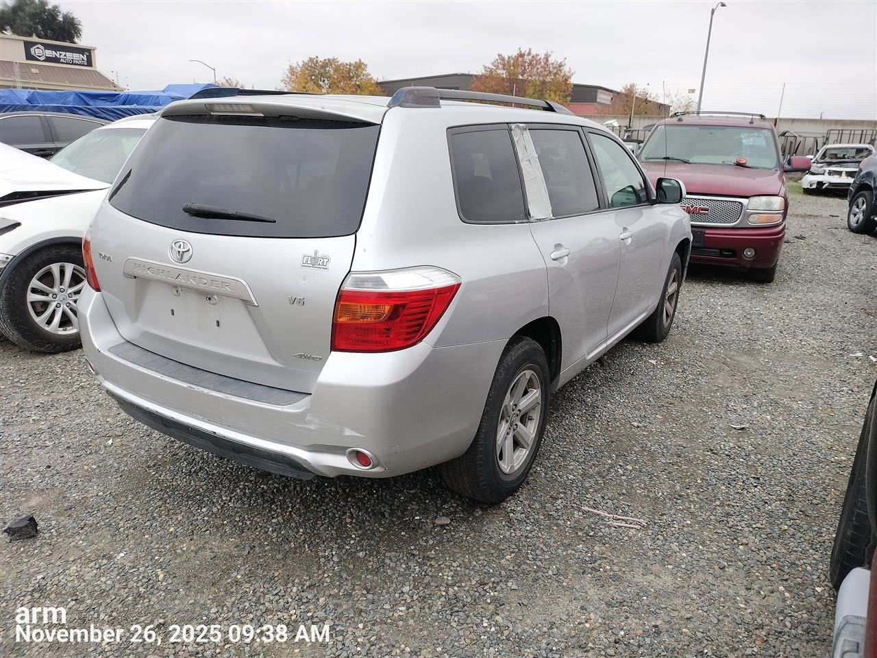 REAR WIPER ARM OEM 2010 TOYOTA HIGHLANDR 8524142070 - Image 4