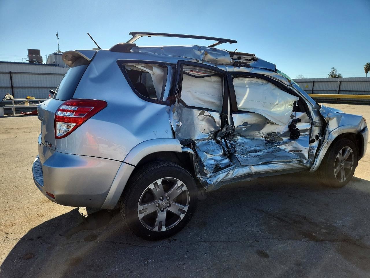 BLK REAR HEADREST OEM 2010 TOYOTA RAV 4 7191042172B0 - Image 4