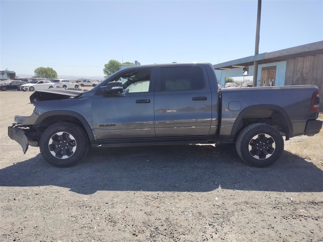 RIGHT FENDER FLARE/EXT OEM 2022 RAM1500 - Image 3