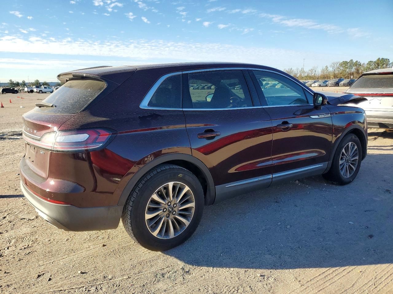 RIGHT TAN FRONT HEADREST OEM 2019 LINCOLN NAUTILUS FA1Z58611A08AN - Image 4