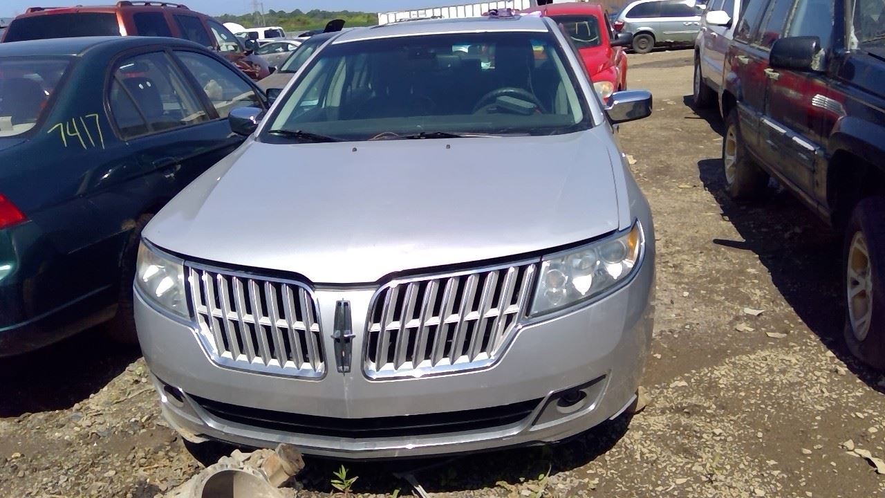 2010 LINCOLN Mkz
