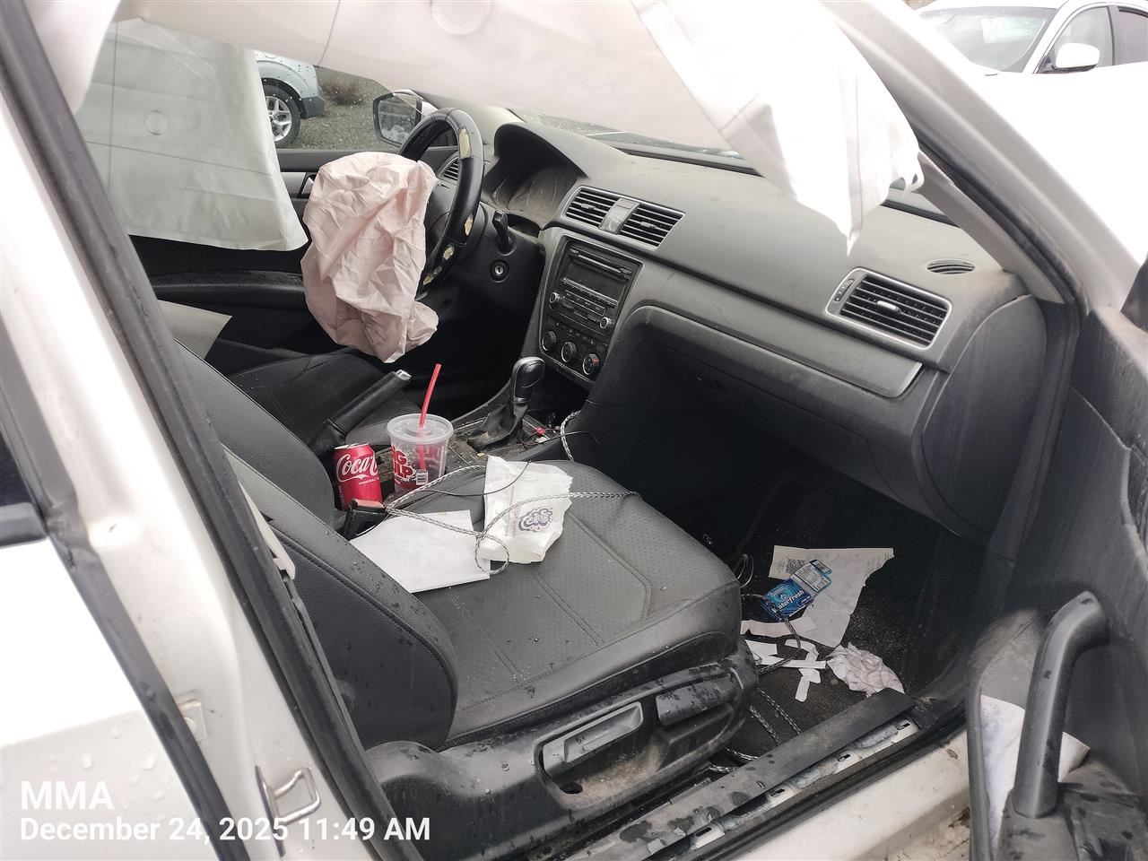 LEFT FRONT WIPER ARM OEM 2020 VOLKSWAGEN PASSAT 561955409B - Image 3