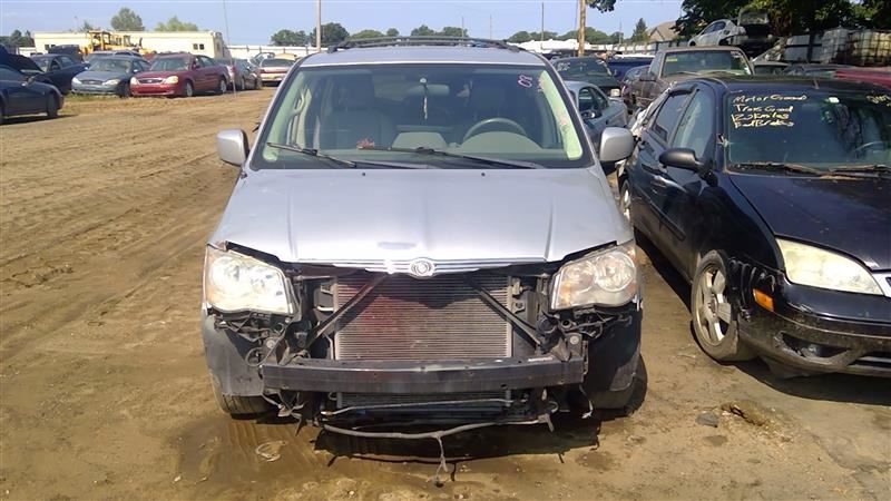 2008 CHRYSLER Town and Country