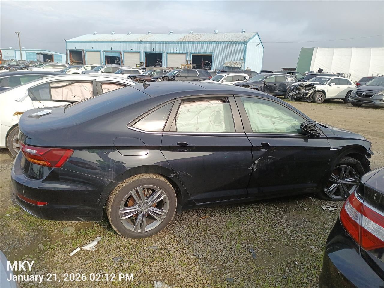 RIGHT BLK REAR HEADREST OEM 2021 VOLKSWAGEN JETTA 17A885931C - Image 3