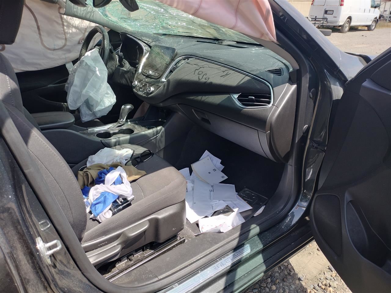 MALIBU 2020 Door Trim Panel Rear 8011477 - Image 3