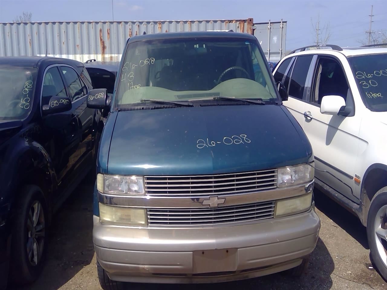 2001 CHEVROLET Astro Van