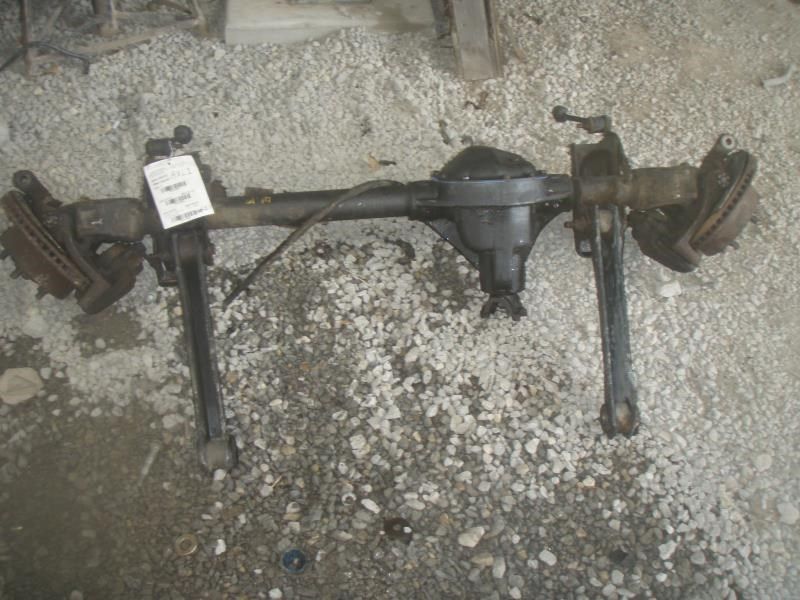 Used 2000 Jeep Wrangler Axle Axle Assembly, Front (4wd) W O Abs;