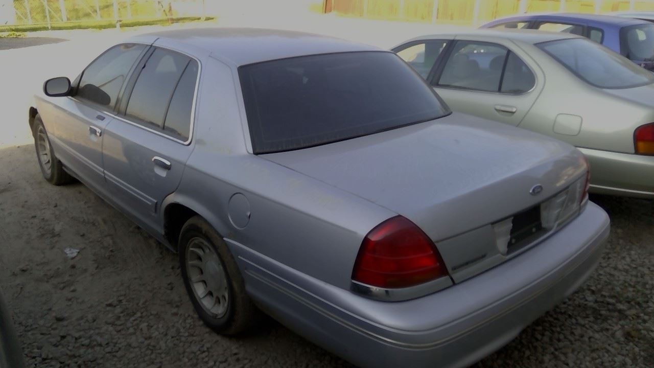 1998 FORD Crown Victoria
