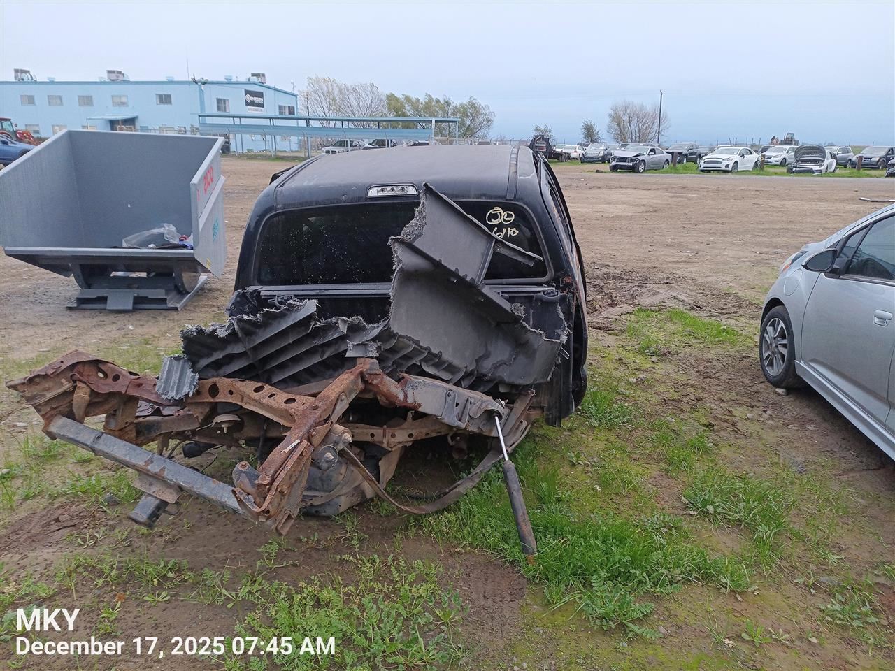 EXHAUST MUFFLER ONLY OEM 2012 TOYOTA TACOMA 174300P010 - Image 3