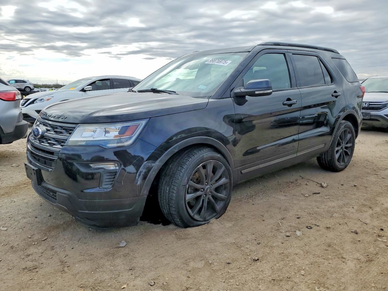 LEFT BLK FRONT HEADREST OEM 2019 FORD EXPLORER JB5Z78611A08BA - Image 2